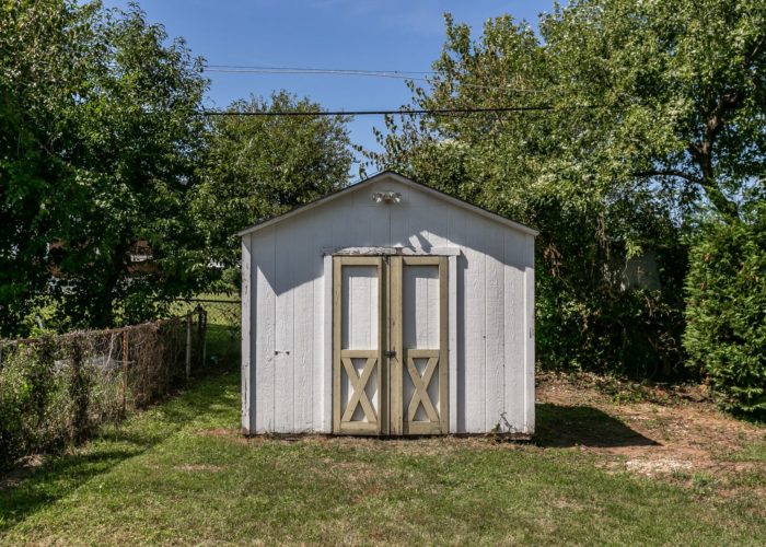 6536 Corkley Road, outdoor shed