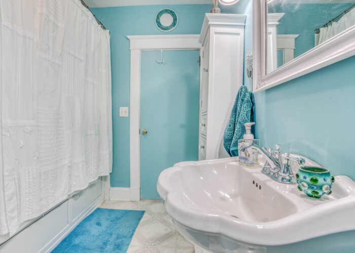 33 E. Seminary Avenue, blue bathroom sink