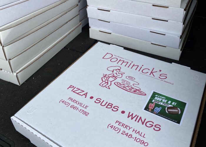 Super Bowl Pizza Event, pizzas from Dominick's