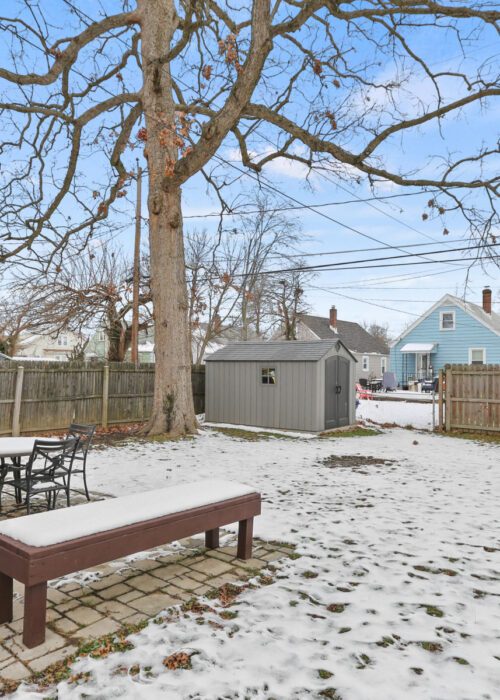 2518 Wycliffe Road, patio and yard